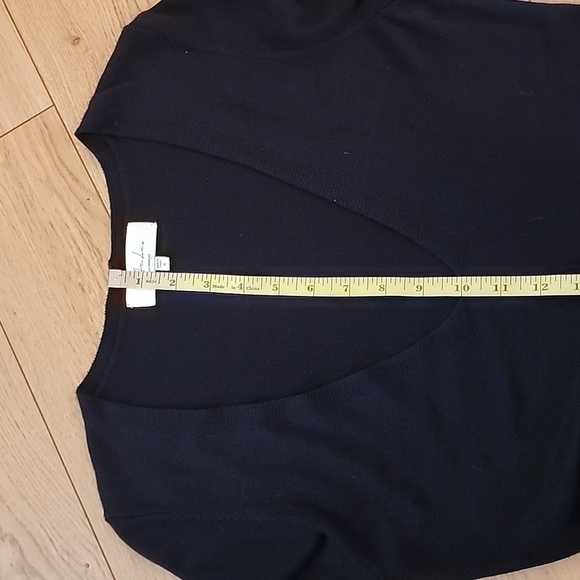 L'Academie Sweater Dress - Picture 13 of 15